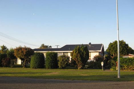 Photo of property in 64 North Terrace, Darfield, 7510