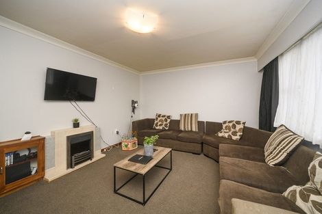 Photo of property in 2/343 Botanical Road, West End, Palmerston North, 4412