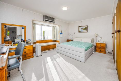 Photo of property in 59 Archers Road, Hillcrest, Auckland, 0629