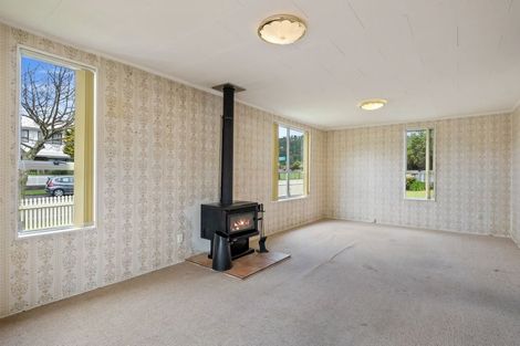 Photo of property in 106 Gemstone Drive, Birchville, Upper Hutt, 5018