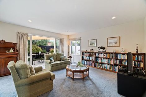 Photo of property in 1/16 Hanover Place, Ilam, Christchurch, 8041