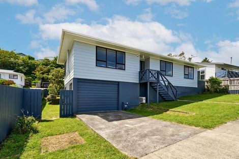 Photo of property in 27 Invercargill Drive, Kelson, Lower Hutt, 5010