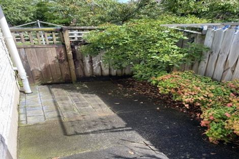 Photo of property in 48 Onewa Road, Northcote Point, Auckland, 0627