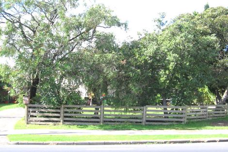 Photo of property in 2/262 Bucklands Beach Road, Bucklands Beach, Auckland, 2012