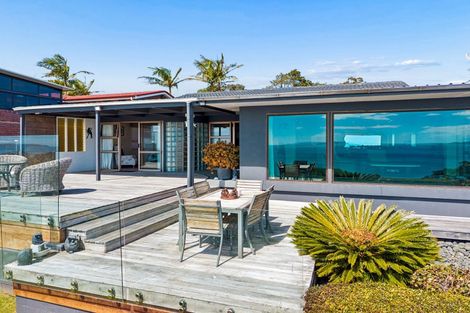 Photo of property in 6 Durness Place, Red Beach, 0932