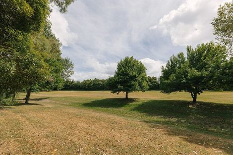 Photo of property in 28 Kentucky Way, Awapuni, Palmerston North, 4412