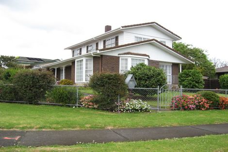 Photo of property in 78 Kiwi Esplanade, Mangere Bridge, Auckland, 2022