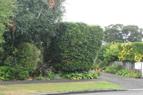Photo of property in 21 Bideford Place, Dallington, Christchurch, 8061