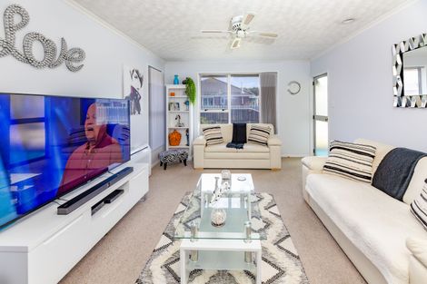 Photo of property in 3/171 Shaw Avenue, New Brighton, Christchurch, 8083