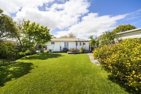 Photo of property in 123 Ruamahanga Crescent, Terrace End, Palmerston North, 4410