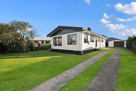 Photo of property in 19 Elmwood Crescent, Pukete, Hamilton, 3200