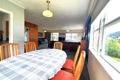 Photo of property in 1009 Tararu Sh25 Road, Thames, 3500