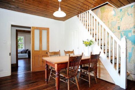 Photo of property in 20 Hawkhurst Road, Lyttelton, 8082