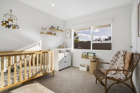 Photo of property in 111 Wattle Place, Whangamata, 3620