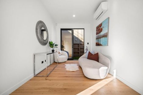 Photo of property in 24 Streamview Way, Long Bay, Auckland, 0630