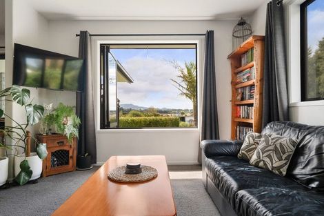 Photo of property in 12 Noble Johnston Drive, Katikati, 3129