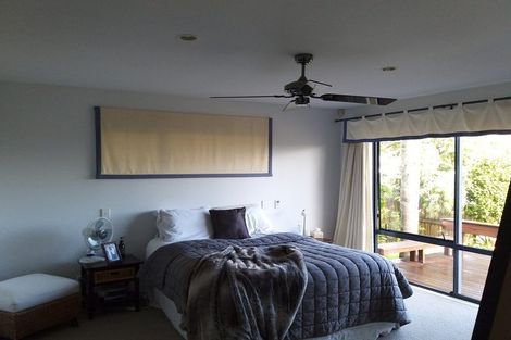 Photo of property in 63 Quedley Court, Eastern Beach, Auckland, 2012