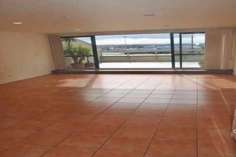 Photo of property in Santa Fe, 2/21 Day Street, Auckland Central, Auckland, 1010