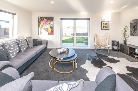 Photo of property in 16 Magnolia Crescent, Tawhero, Whanganui, 4501