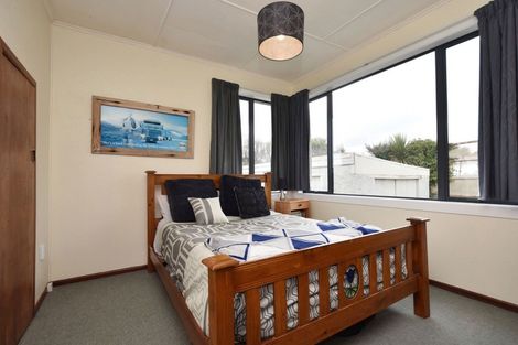 Photo of property in 6 Nichol Street, Heidelberg, Invercargill, 9812