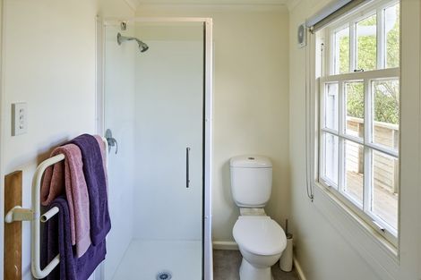 Photo of property in 60 Anne Street, Wadestown, Wellington, 6012