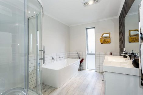 Photo of property in 18 Lancaster Lane, Waldronville, Dunedin, 9018