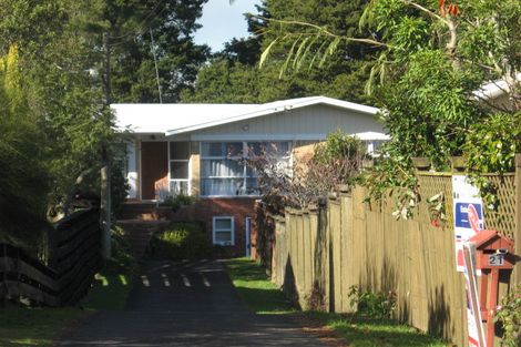 Photo of property in 21 Kelvyn Grove, Hillpark, Auckland, 2102