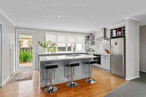 Photo of property in 49 Clare Street, Cambridge, 3434