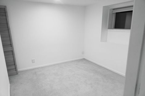 Photo of property in 29 Kingston Heights Road, Kingston, Wellington, 6021