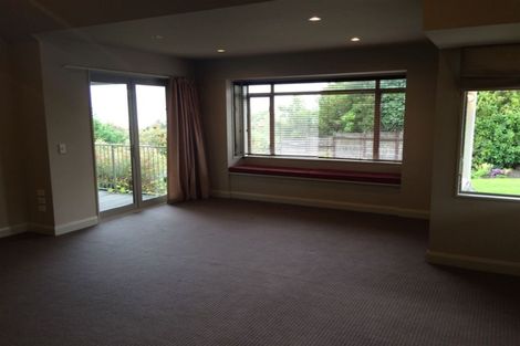 Photo of property in 4 Watlings Place, Kennedys Bush, Christchurch, 8025