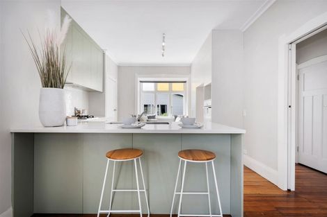 Photo of property in 12 William Street, Kensington, Whangarei, 0112