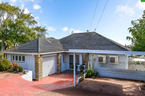 Photo of property in 72 Forest Lake Road, Forest Lake, Hamilton, 3200