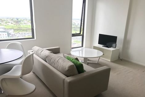 Photo of property in Twin Towers, 811/17 Putney Way, Manukau, Auckland, 2104