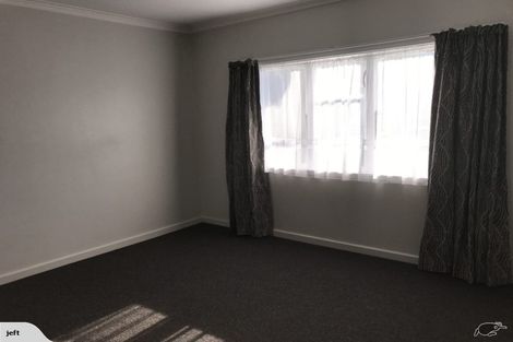 Photo of property in 229 Featherston Street, Palmerston North, 4410