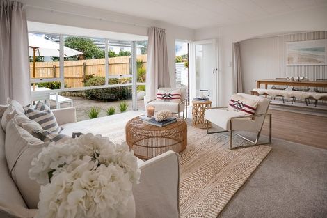 Photo of property in 3/83 Centreway Road, Orewa, 0931