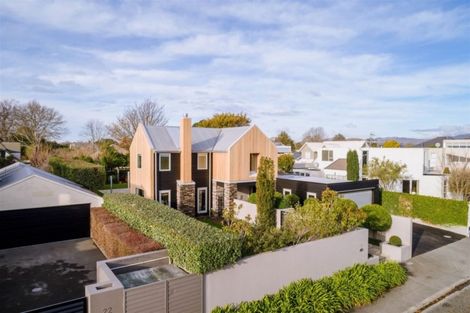 Photo of property in 20 Thornycroft Street, Fendalton, Christchurch, 8052