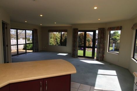 Photo of property in 36d Shelter Grove, Frankleigh Park, New Plymouth, 4310