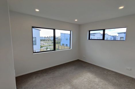 Photo of property in 27 Tumu Road, Papakura, 2110