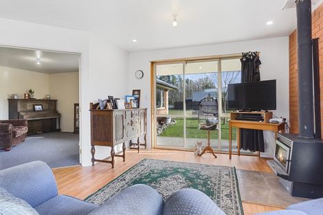 Photo of property in 1465 South Eyre Road, Swannanoa, 7476