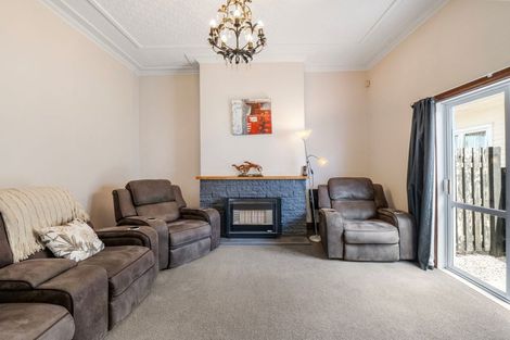 Photo of property in 102 Gonville Avenue, Gonville, Whanganui, 4501