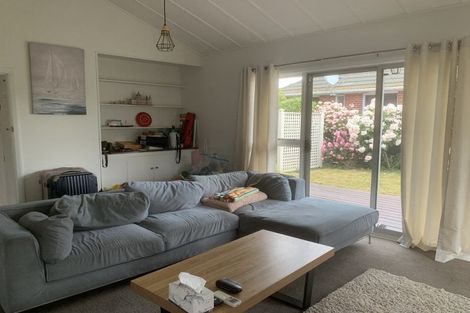 Photo of property in 8 Erin Crescent, Mairehau, Christchurch, 8013