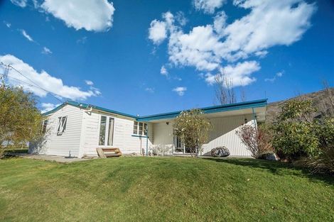 Photo of property in 1 Miners Lane, Clyde, 9330