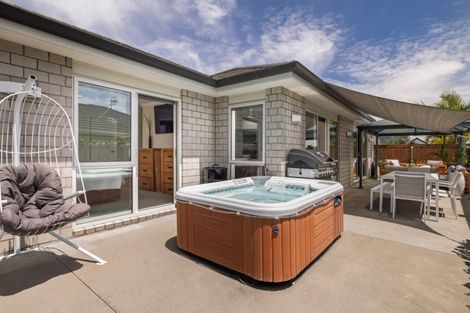 Photo of property in 112 Palm Springs Boulevard, Papamoa Beach, Papamoa, 3118