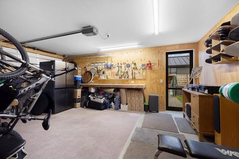 Photo of property in 5 Peterculter Drive, Wanaka, 9305