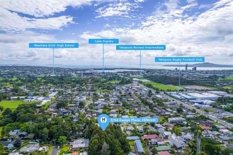 Photo of property in 3/54 Evelyn Place, Hillcrest, Auckland, 0627