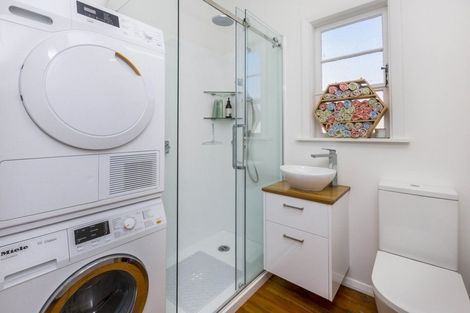 Photo of property in 7 York Avenue, Heretaunga, Upper Hutt, 5018