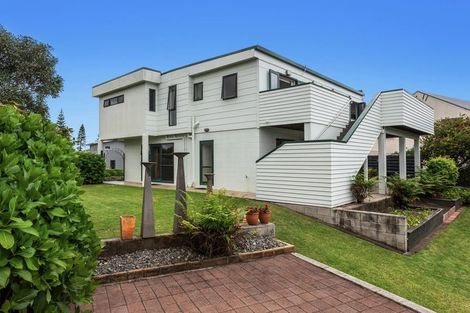 Photo of property in 30 Eruini Street, Ohope, 3121