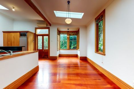 Photo of property in 145 Glenmore Street, Kelburn, Wellington, 6012