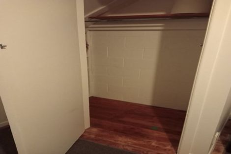 Photo of property in 1/10 Mckelvey Place, Tawa, Wellington, 5028