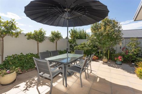 Photo of property in 9 Oratia Grove, Northwood, Christchurch, 8051